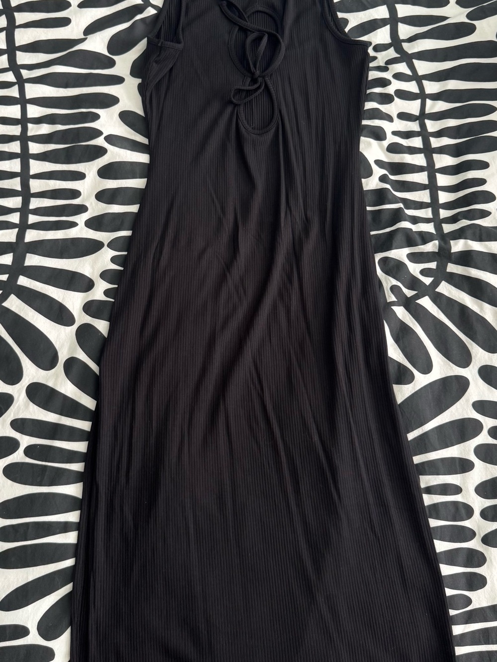 Fashion Brand Company Black Cutout Midi Dress - Picture 3 of 8